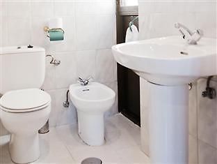โรงแรมเปนซิออน อาลาเมด้า เซบีญา ภายนอก รูปภาพ
